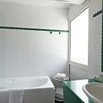 Western Astoria Szálloda 3*