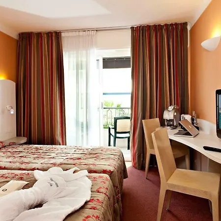 Otel Western Astoria Juan-les-Pins