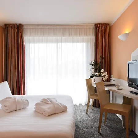Western Astoria Hotel